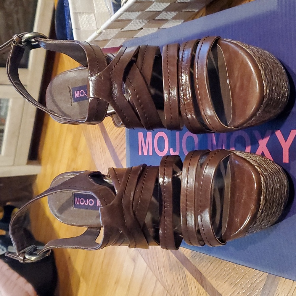 MOJO Moxy